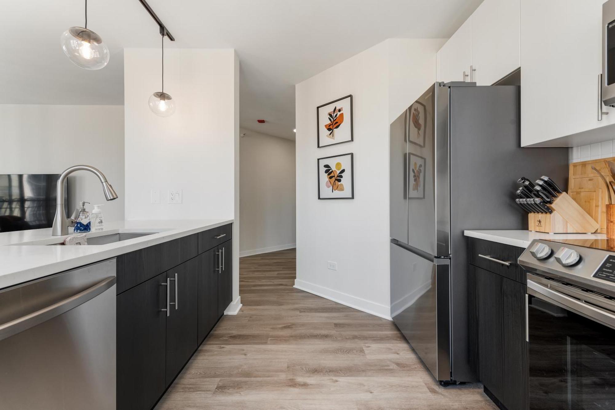 שיקגו The Bernardin Gold Coast Luxury Apartments Near Magnificent Mile מראה חיצוני תמונה