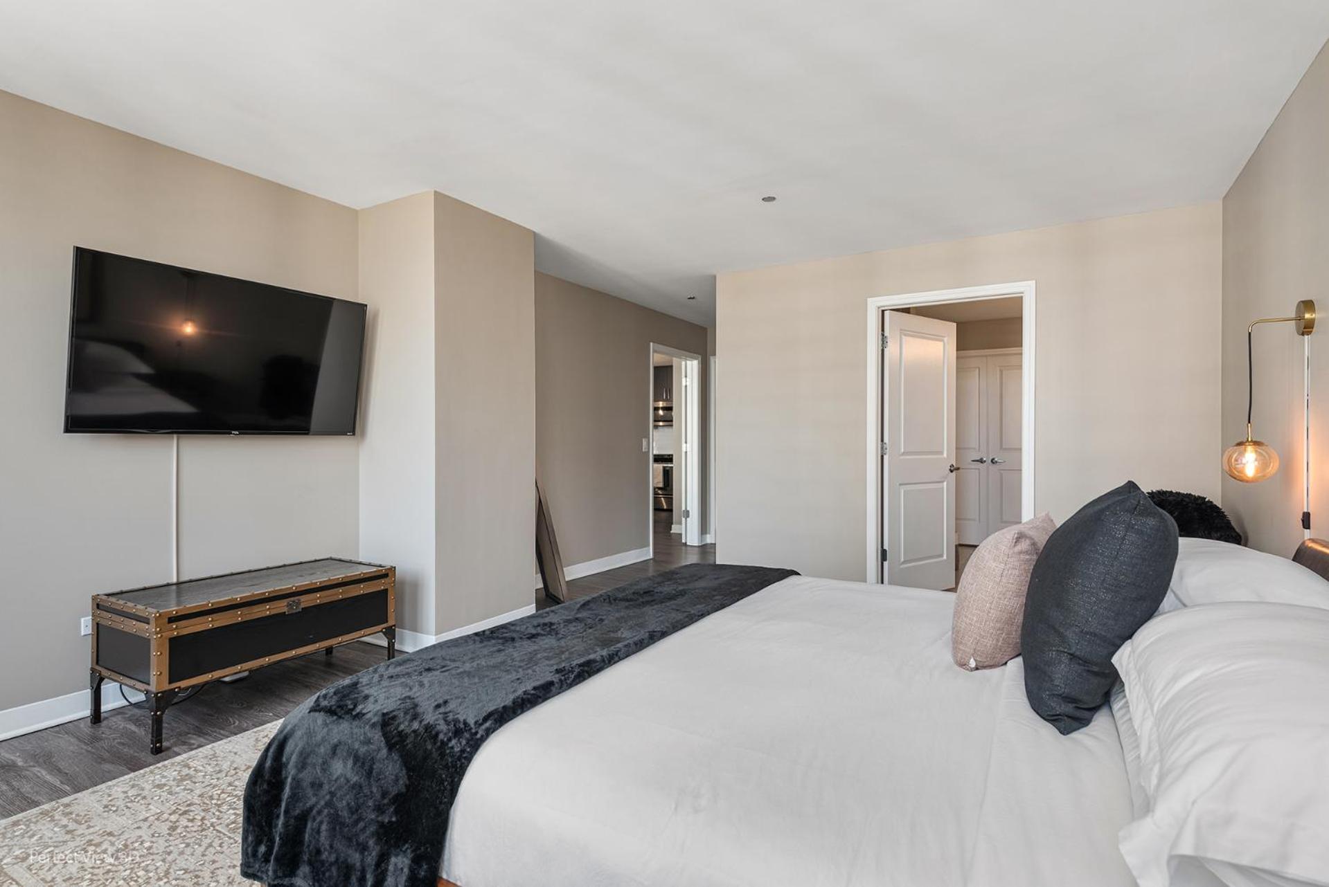 שיקגו The Bernardin Gold Coast Luxury Apartments Near Magnificent Mile מראה חיצוני תמונה